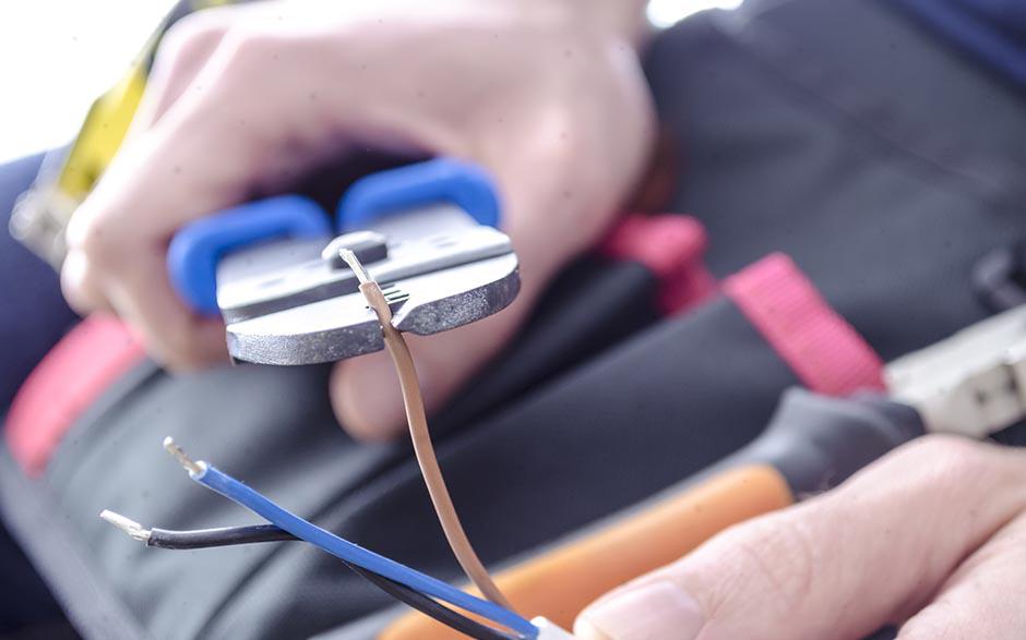 besoin d'un électricien Crosne